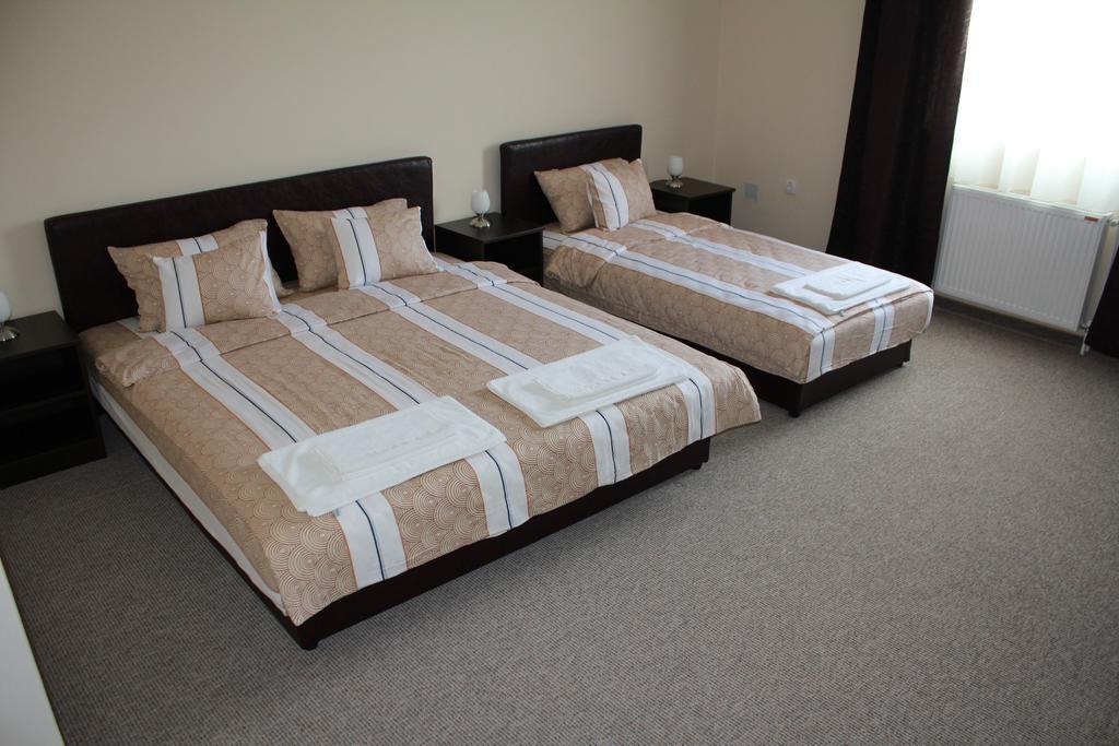 Hotel Feniks Pozarevac Požarevac Quarto foto