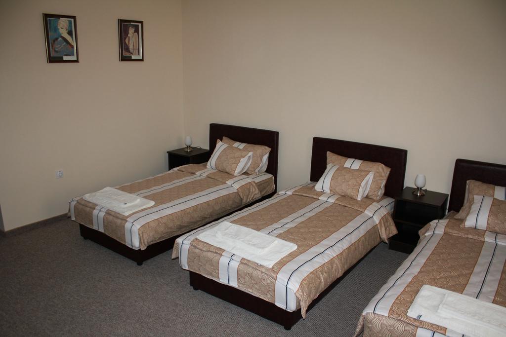 Hotel Feniks Pozarevac Požarevac Quarto foto
